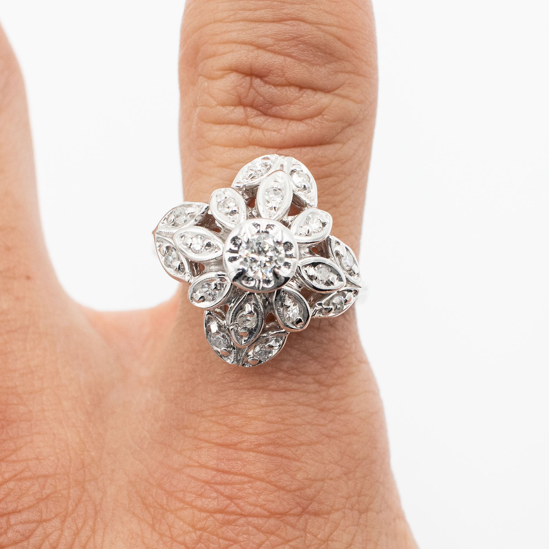 14k White Gold Flower Style Dome Diamond Ring