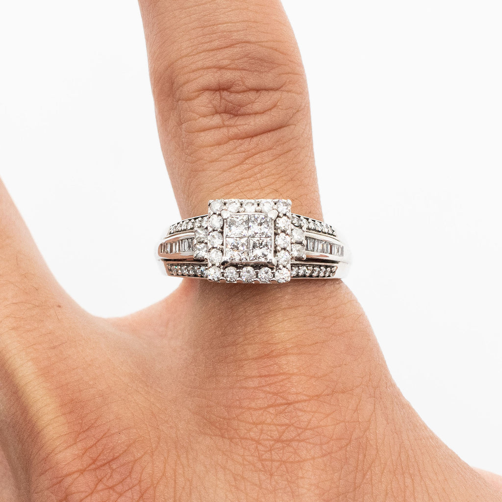 10k White Gold Princess & Round Cut Diamond Antique Ring