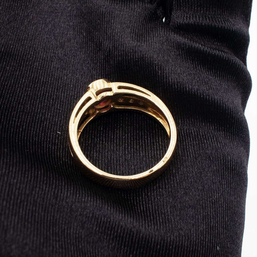 18k Yellow Gold Bezel Set Oval Ruby Diamond Ring