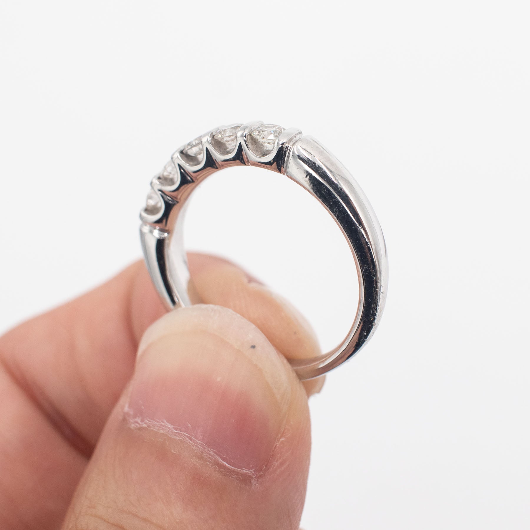 14k White Gold 0.45ctw Round Cut Diamond Five Stone Wedding Band