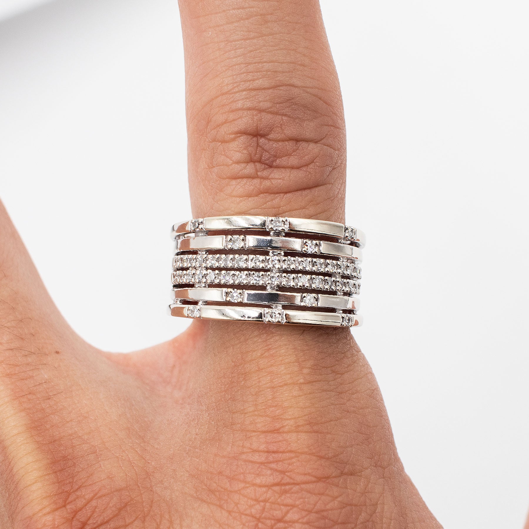 14k White Gold 0.50ctw Round Cut Diamond Pave Wide Ring