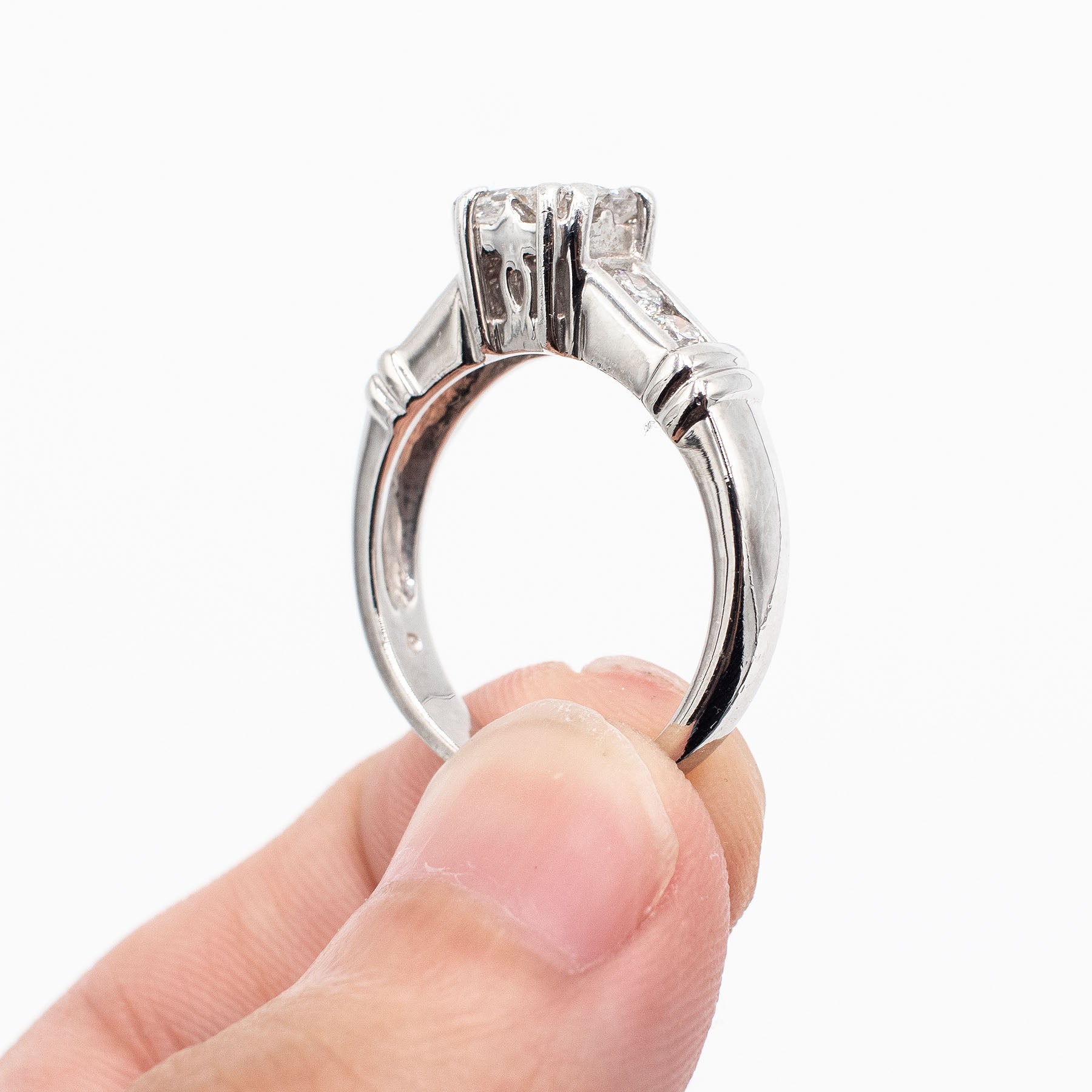 18k White Gold 1.2ctw Princess Cut Diamond Ring