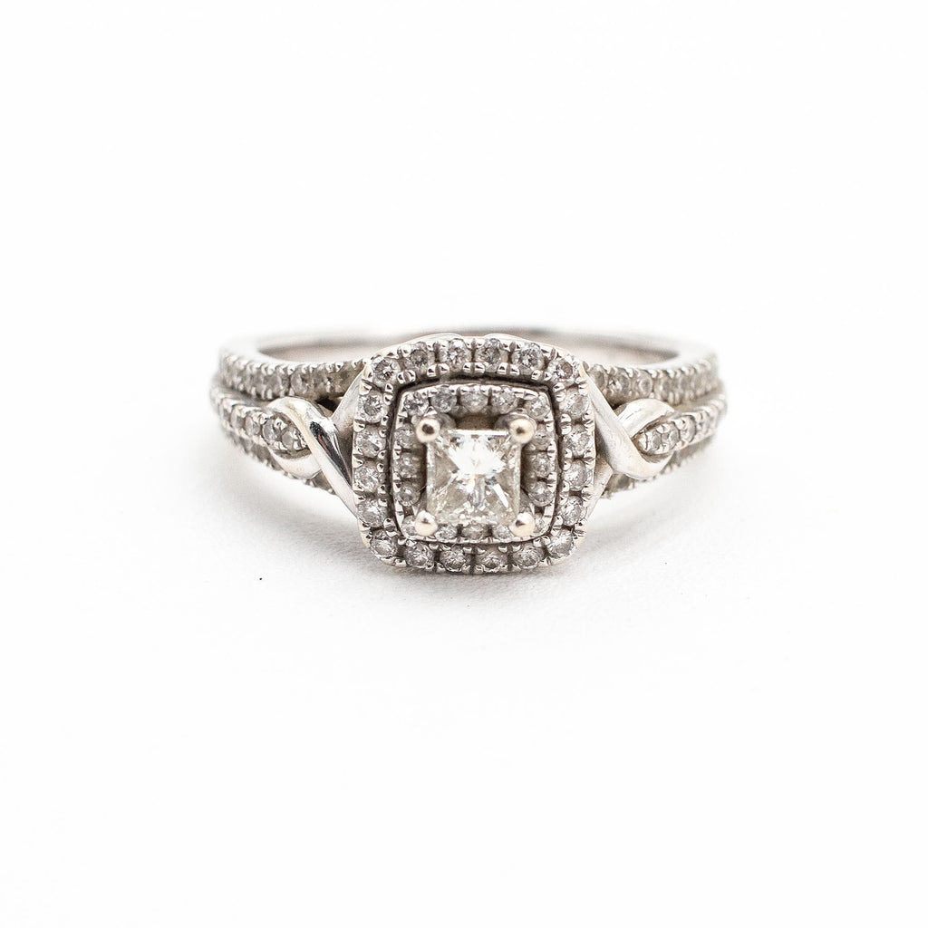 14k White Gold Diamond Engagement Ladies Ring