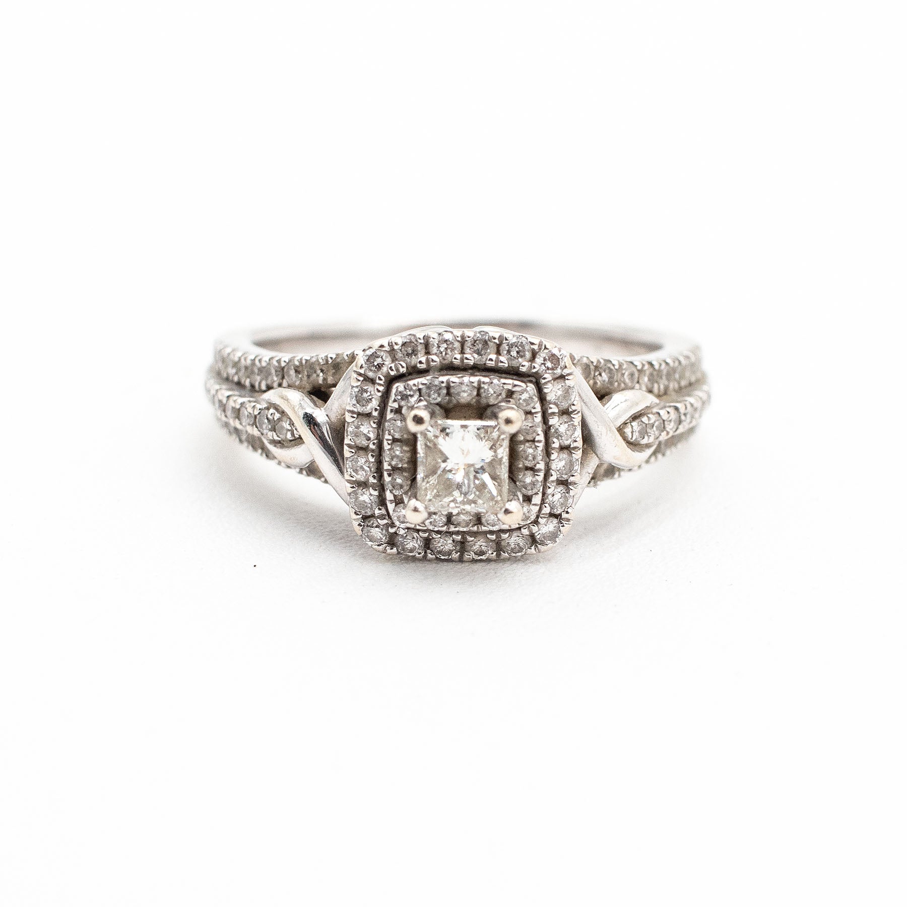 14k White Gold Diamond Engagement Ladies Ring