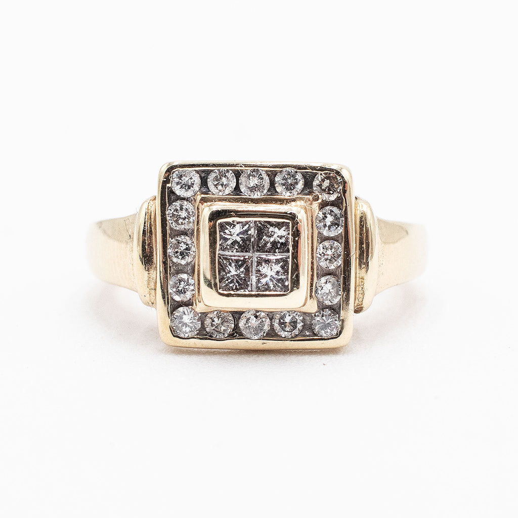 14k Yellow Gold 0.65ctw Princess & Round Cut Diamond Ring