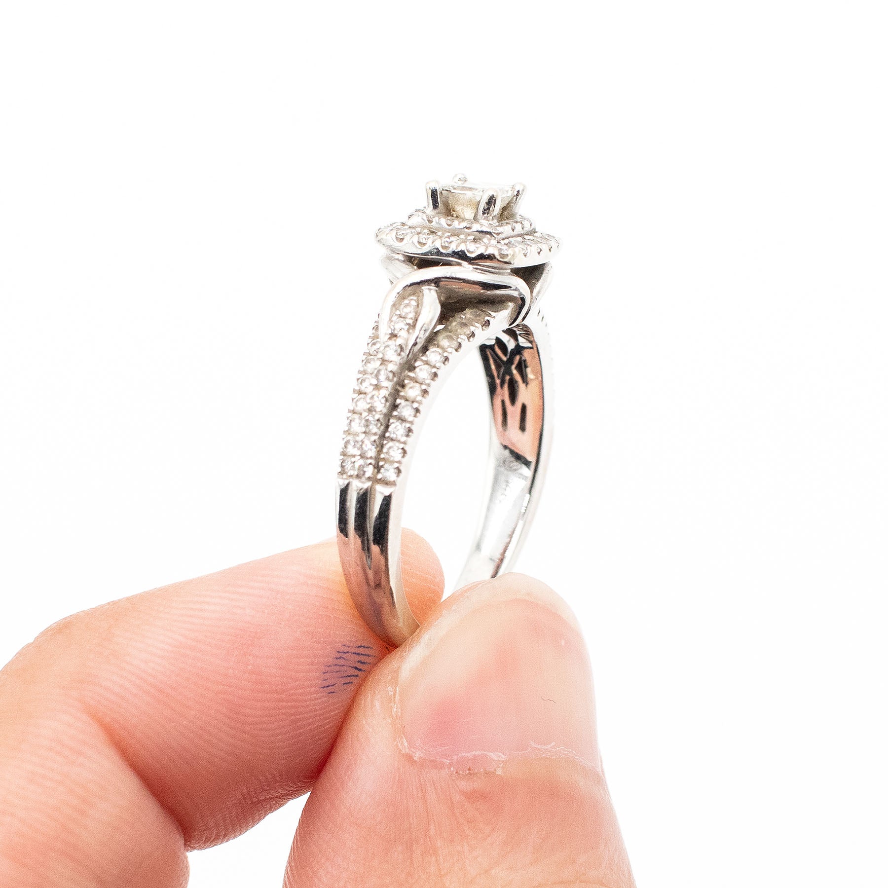 14k White Gold Diamond Engagement Ladies Ring