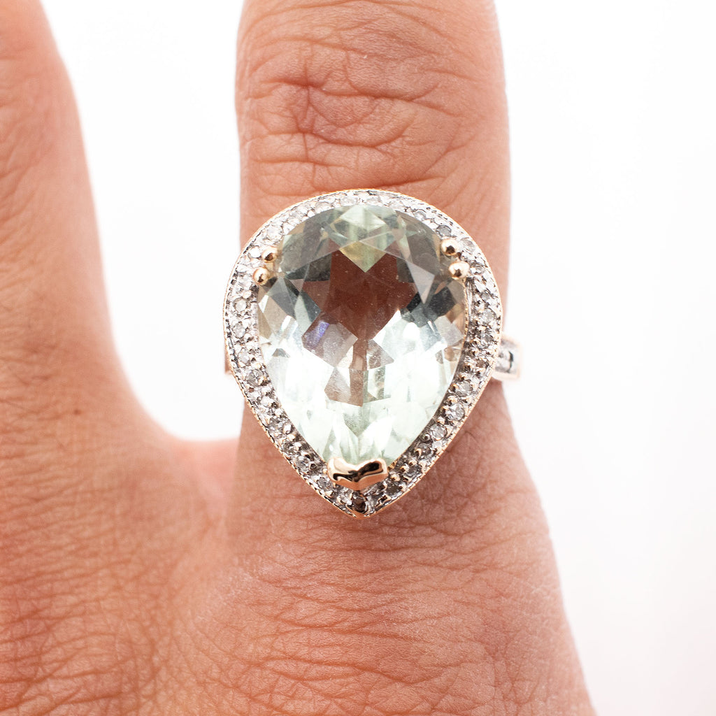 14k Yellow Gold Pear Shape Lime Gemstone Ladies Ring