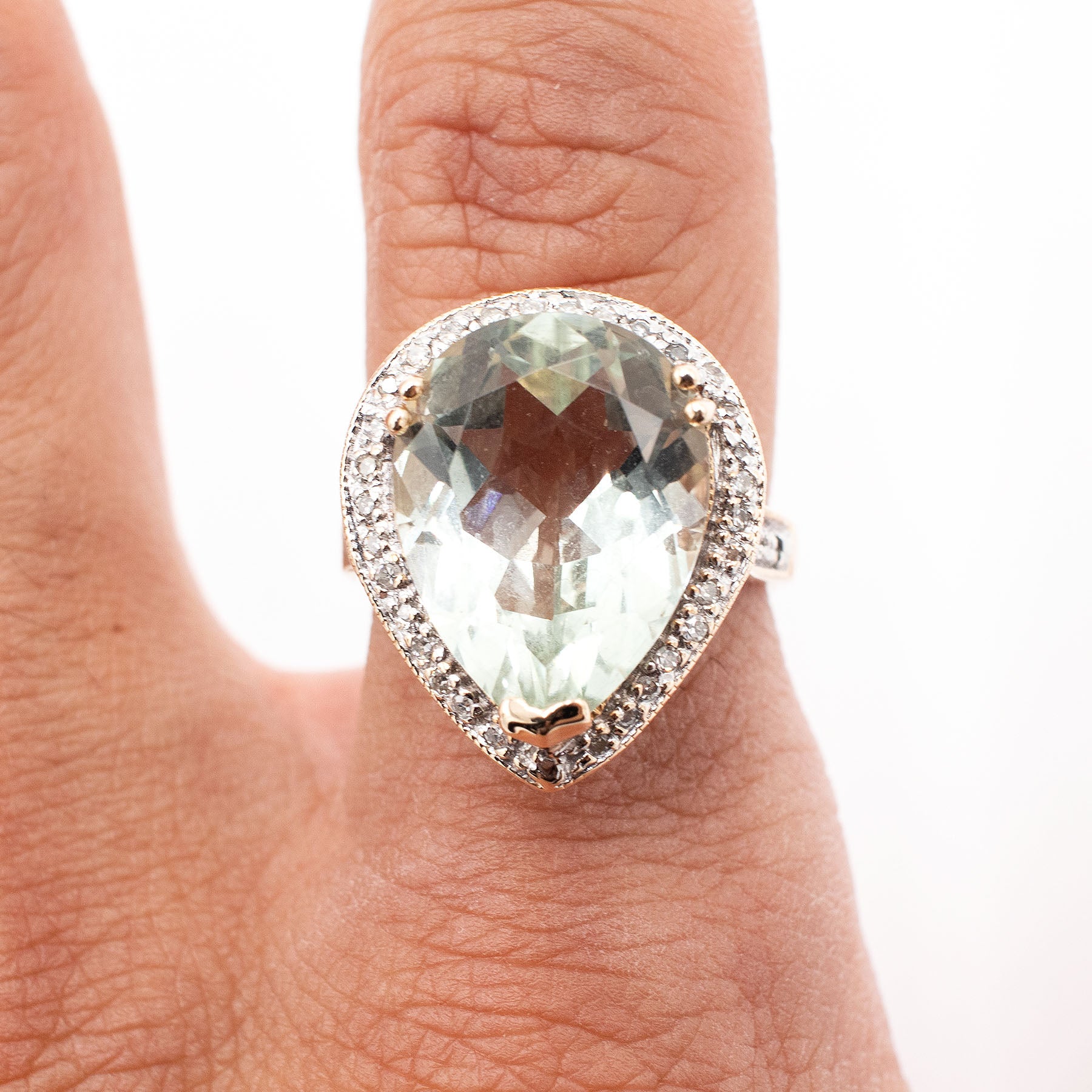 14k Yellow Gold Pear Shape Lime Gemstone Ladies Ring