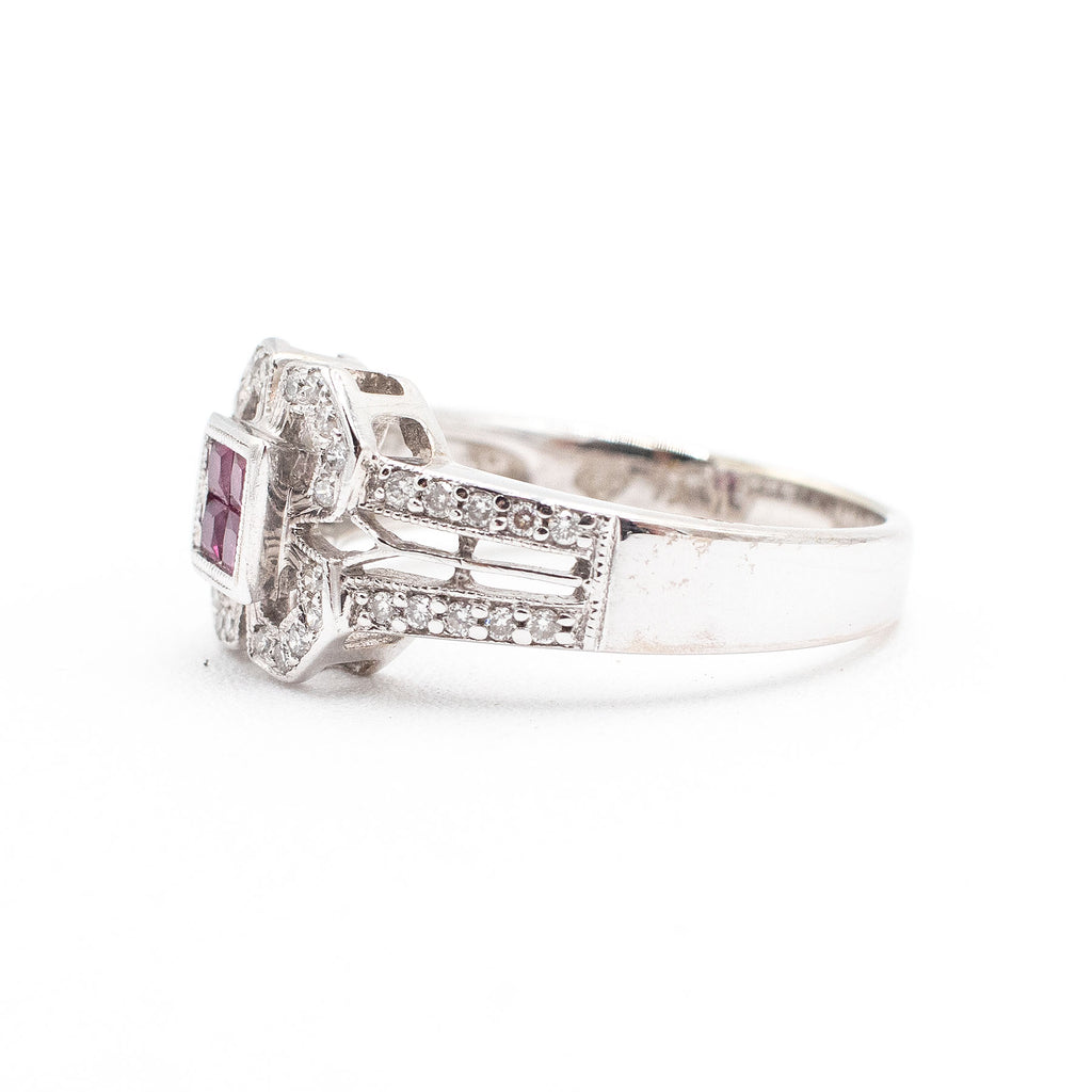 18k White Gold Ruby & Diamond Pave Clover Ring