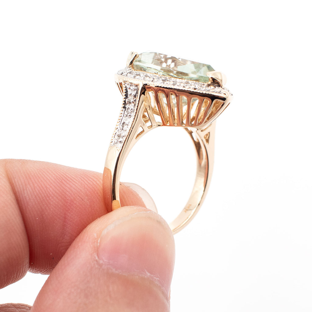 14k Yellow Gold Pear Shape Lime Gemstone Ladies Ring
