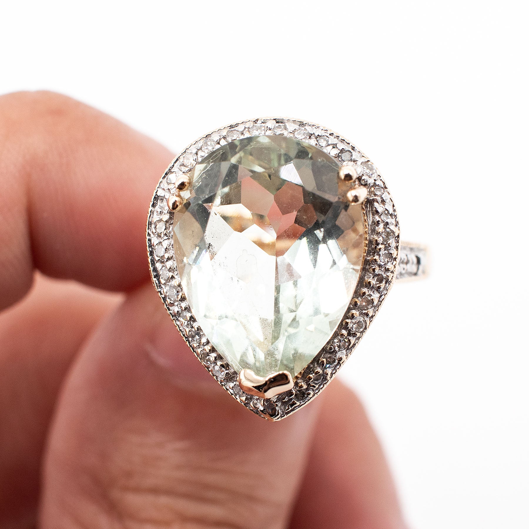 14k Yellow Gold Pear Shape Lime Gemstone Ladies Ring