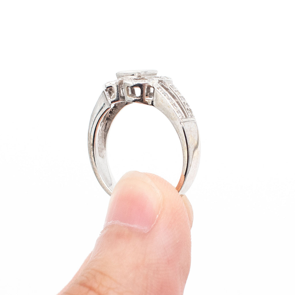 18k White Gold Ruby & Diamond Pave Clover Ring