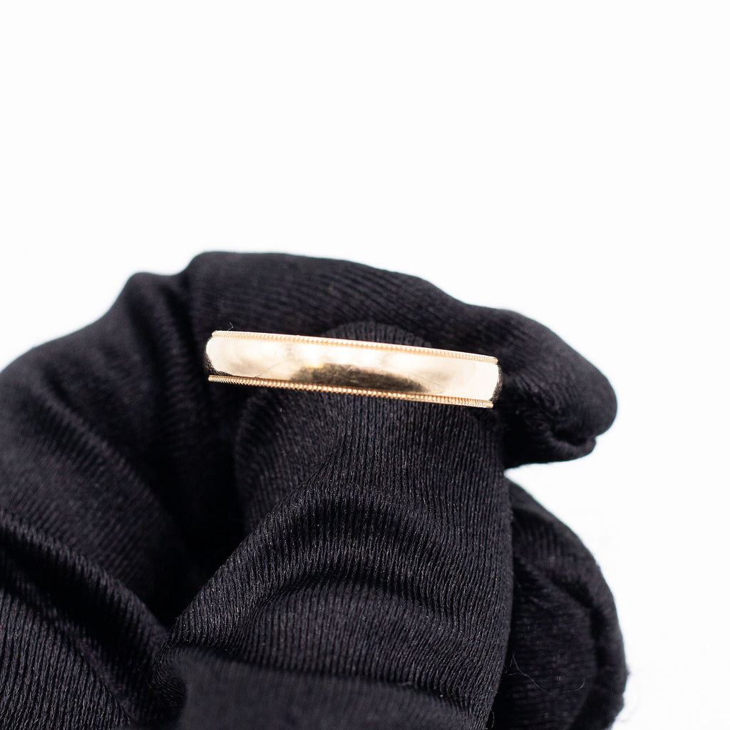 14k Yellow Gold 4mm Mens Wedding Band With Inner Phrase