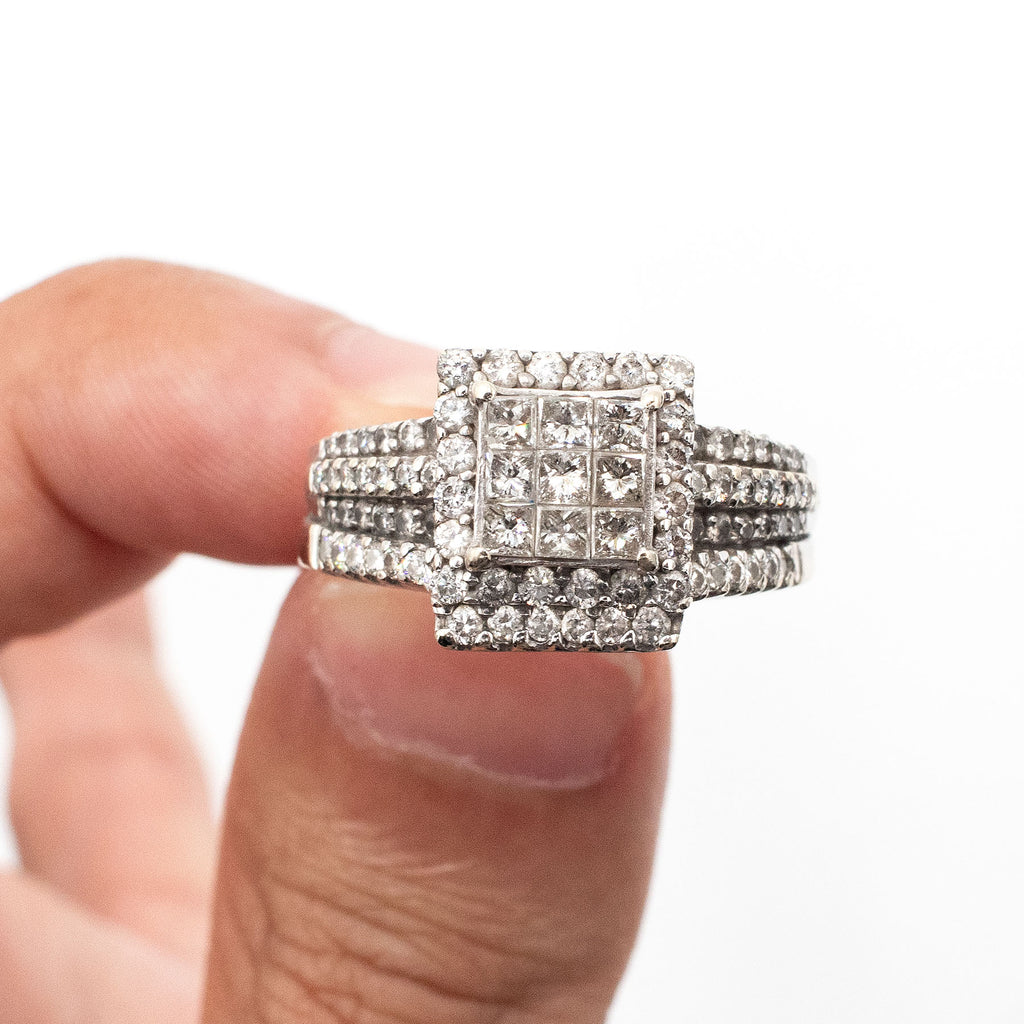 18k White Gold Cushion & Round Cut Pave Diamond Ring