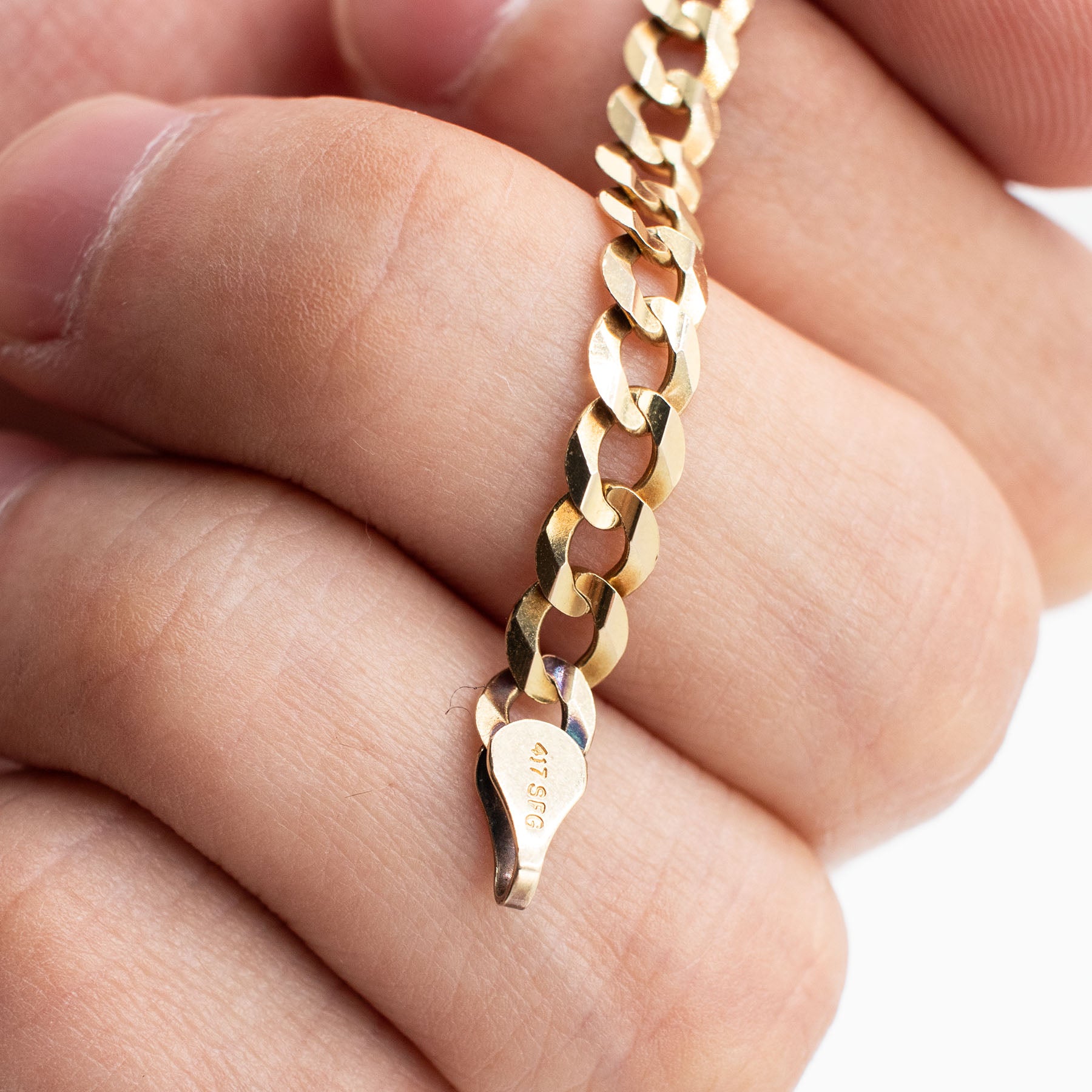 10k Yellow Gold 20 inch Curb Link Chain Necklace