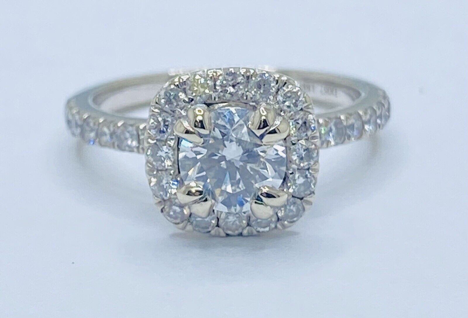 18KT White Gold Diamond Engagement Ring