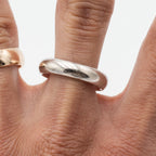 18k White Gold Smooth Mens Wedding Band