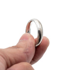 18k White Gold Smooth Mens Wedding Band