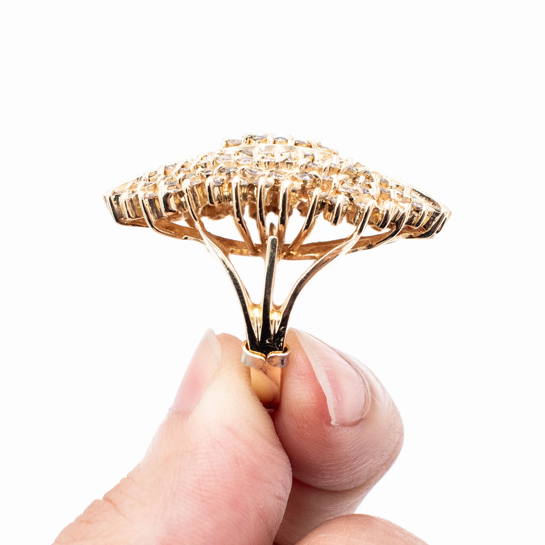 14k Yellow Gold Round Diamond Vintage Shield Ring