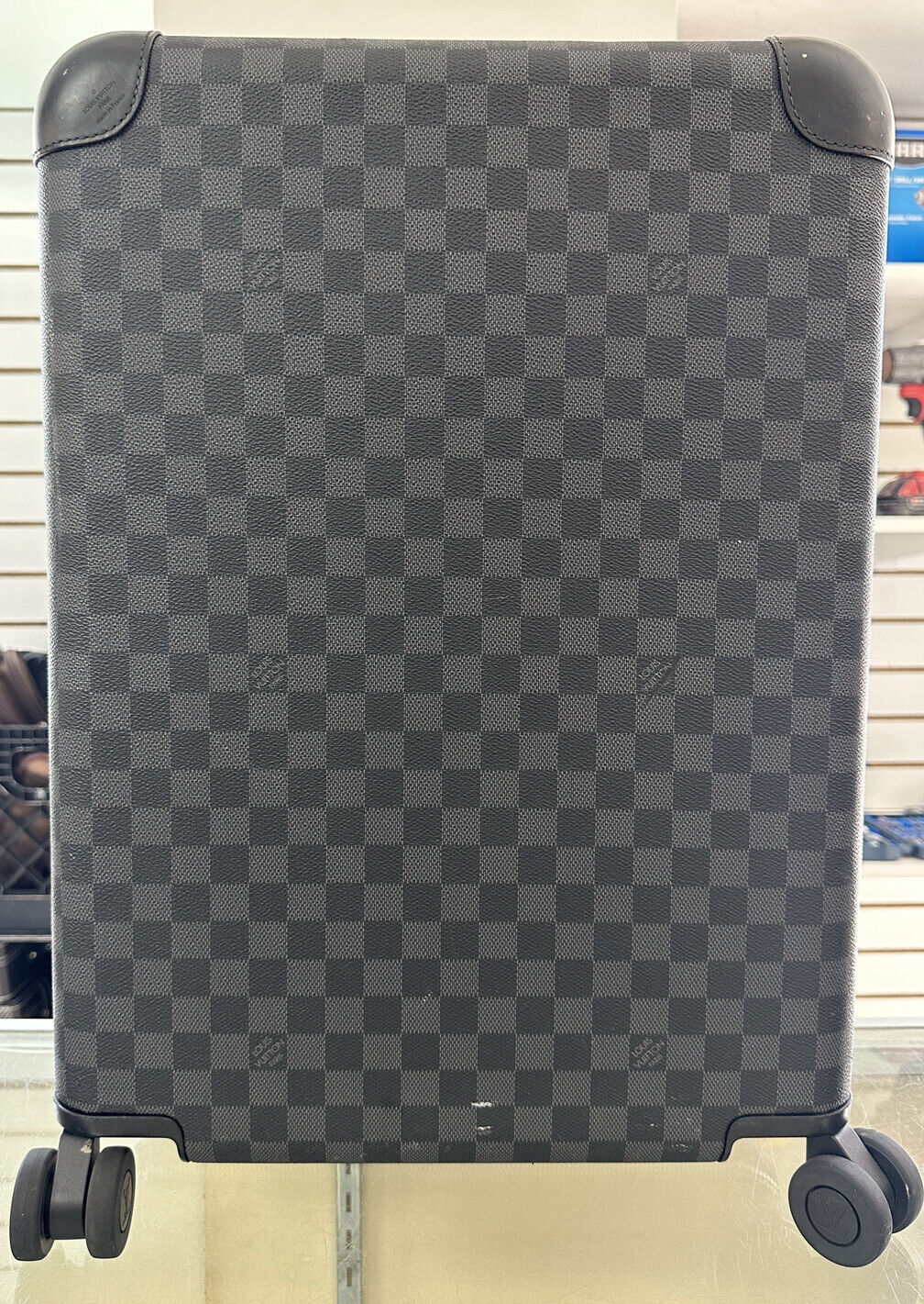 Louis Vuitton Horizon 55 Carry on Luggage - Damier Graphite