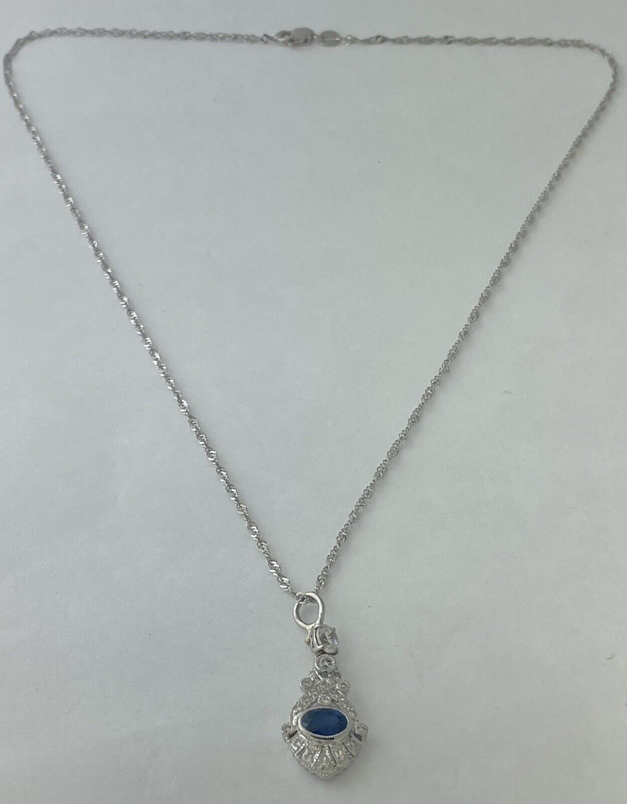 18kt White Gold Diamond & Sapphire Pendent with 14kt White Gold Chain