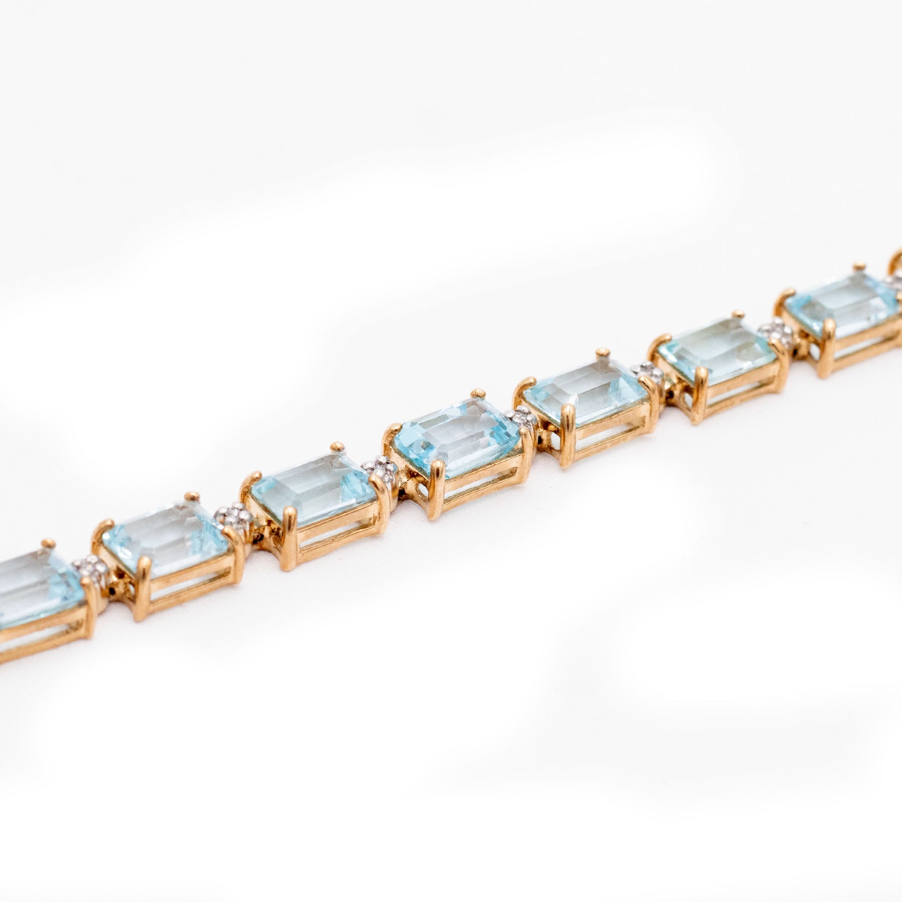 14k Yellow Gold Blue Topaz & Diamond Link Ladies Bracelet