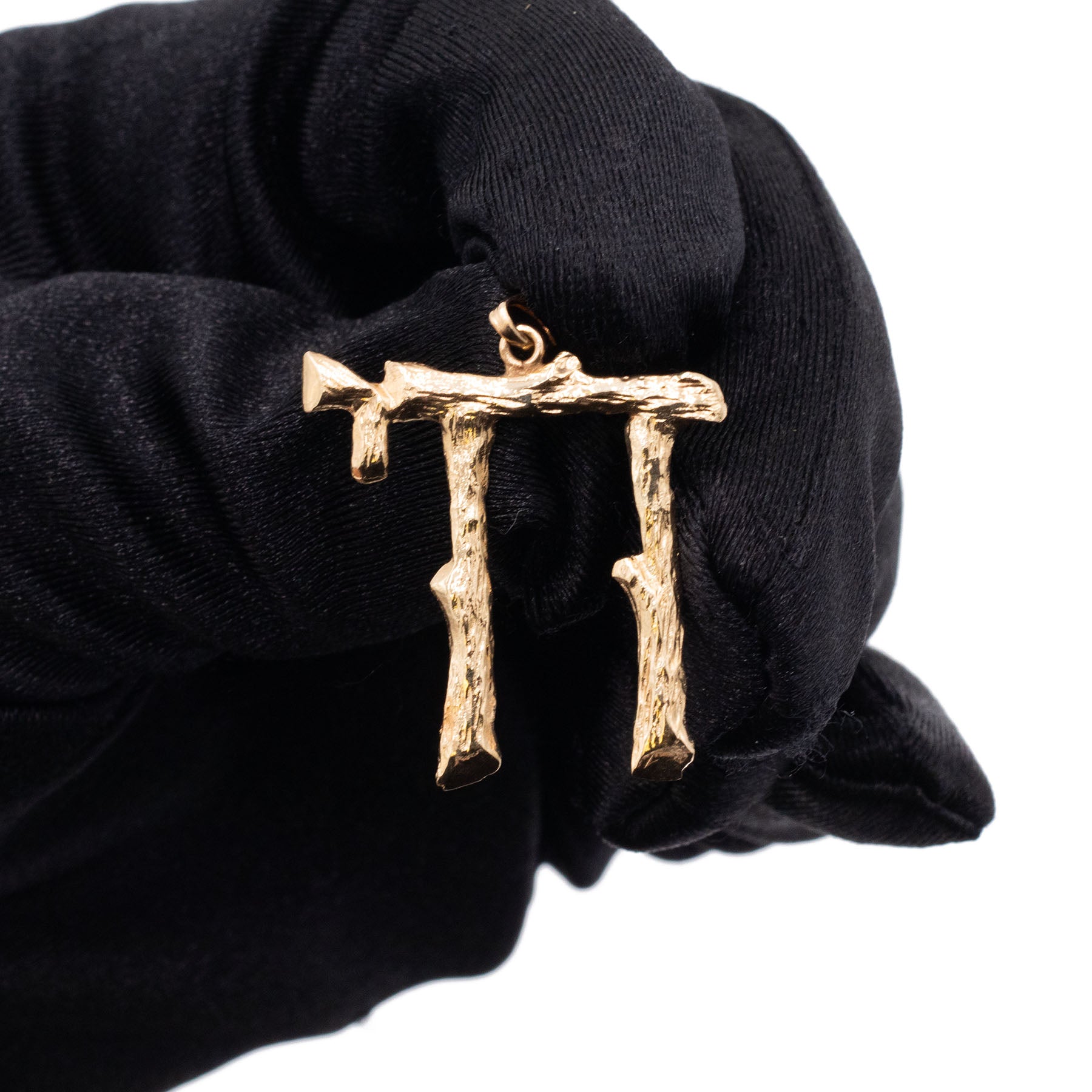 14k Yellow Gold Chi Bamboo Style Pendant