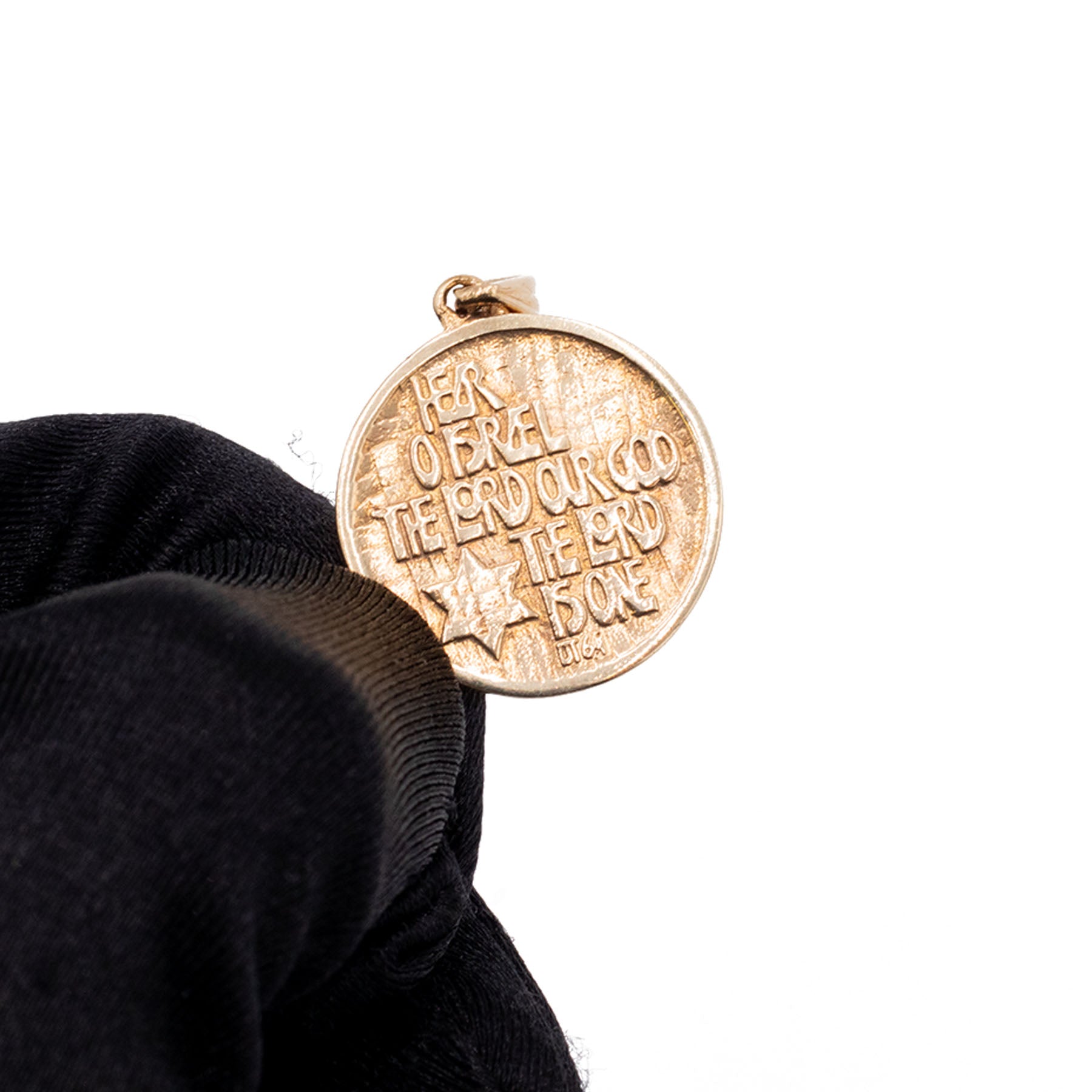 14k Yellow Gold Hebrew Coin Shaped Pendant