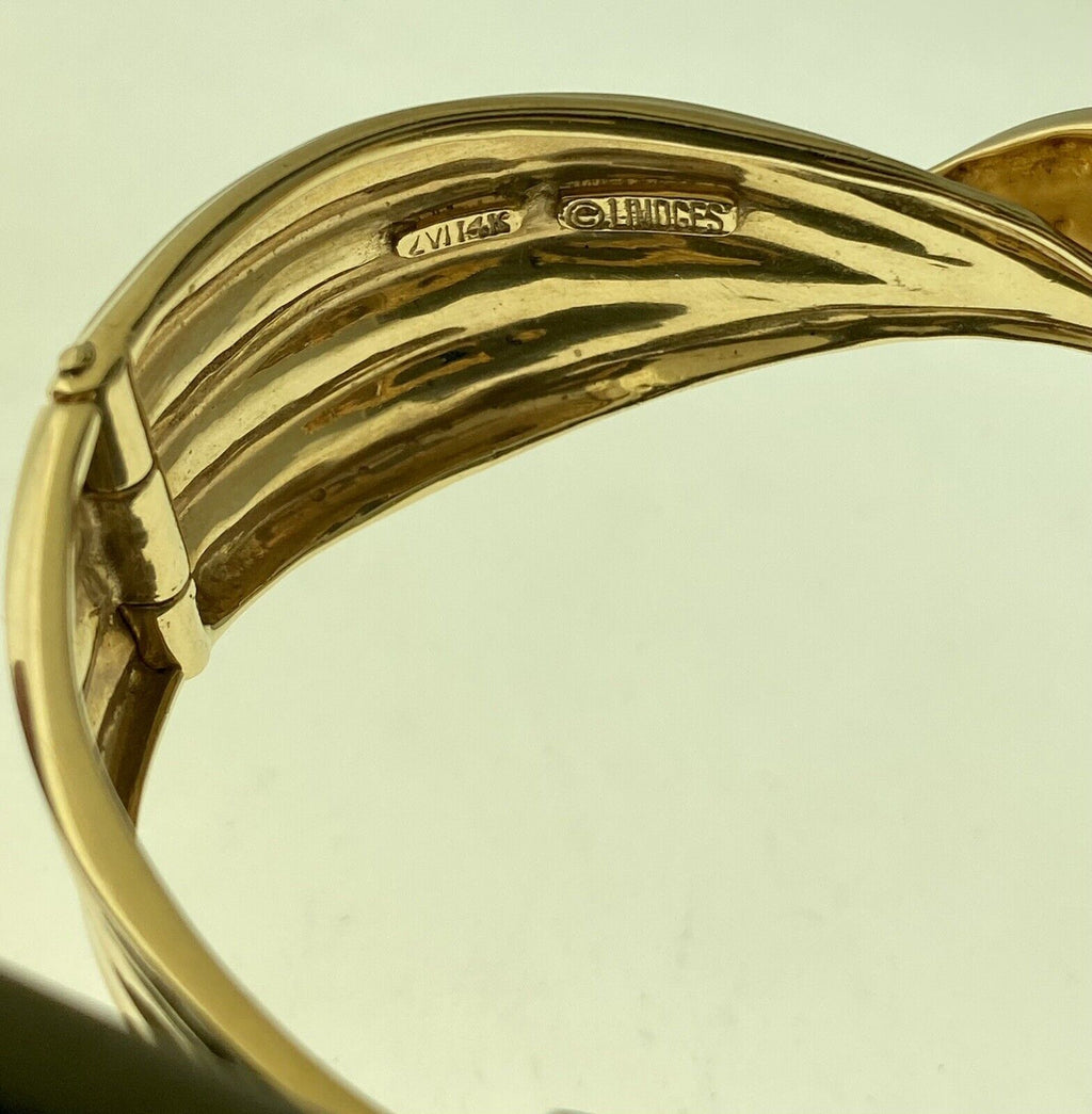 14kt Yellow Gold Wave Bangle