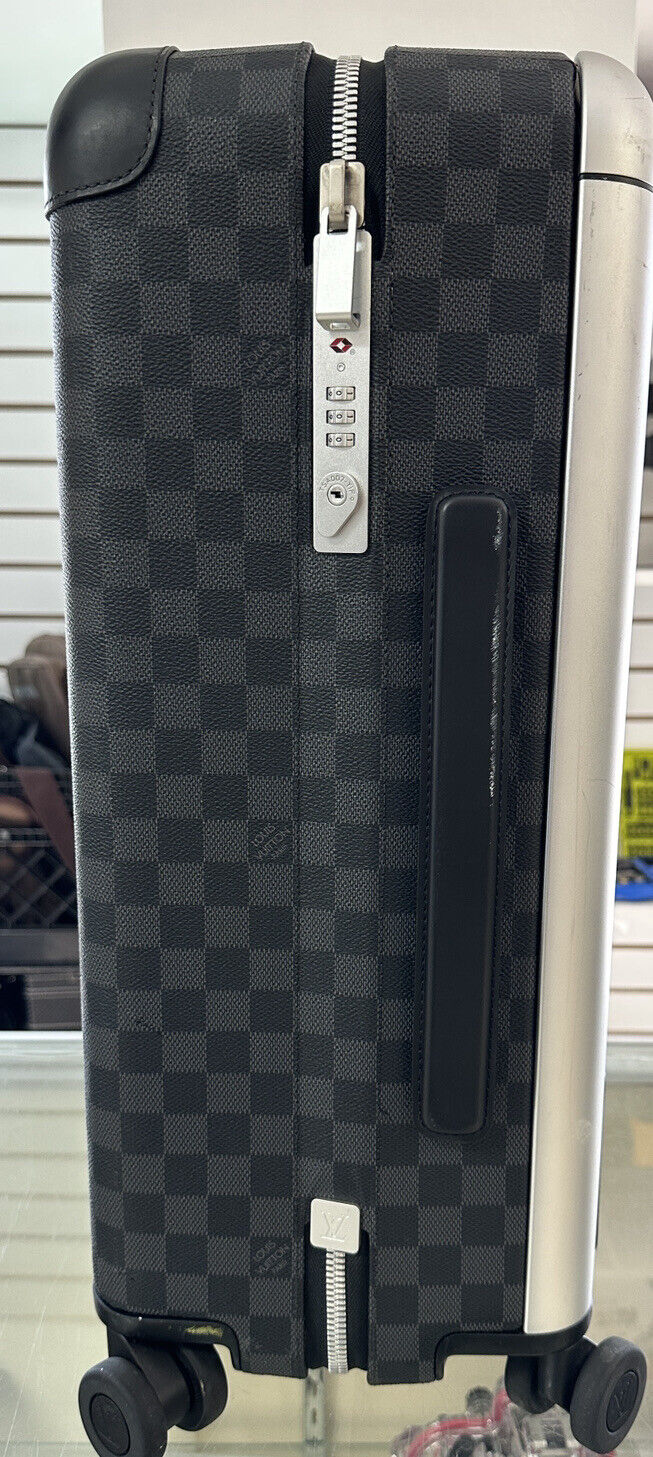 Louis Vuitton Horizon 55 Carry on Luggage - Damier Graphite
