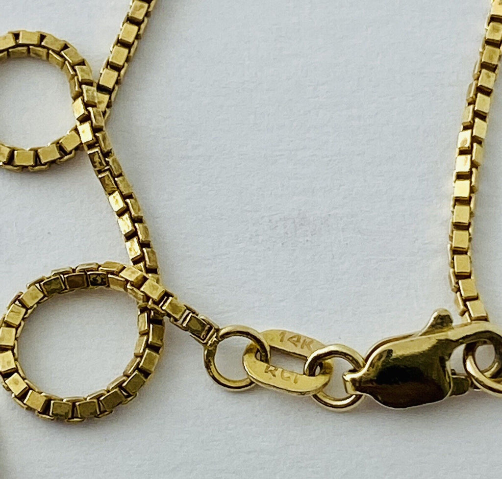 14kt Yellow Gold Box Link Chain with Heart Pendent