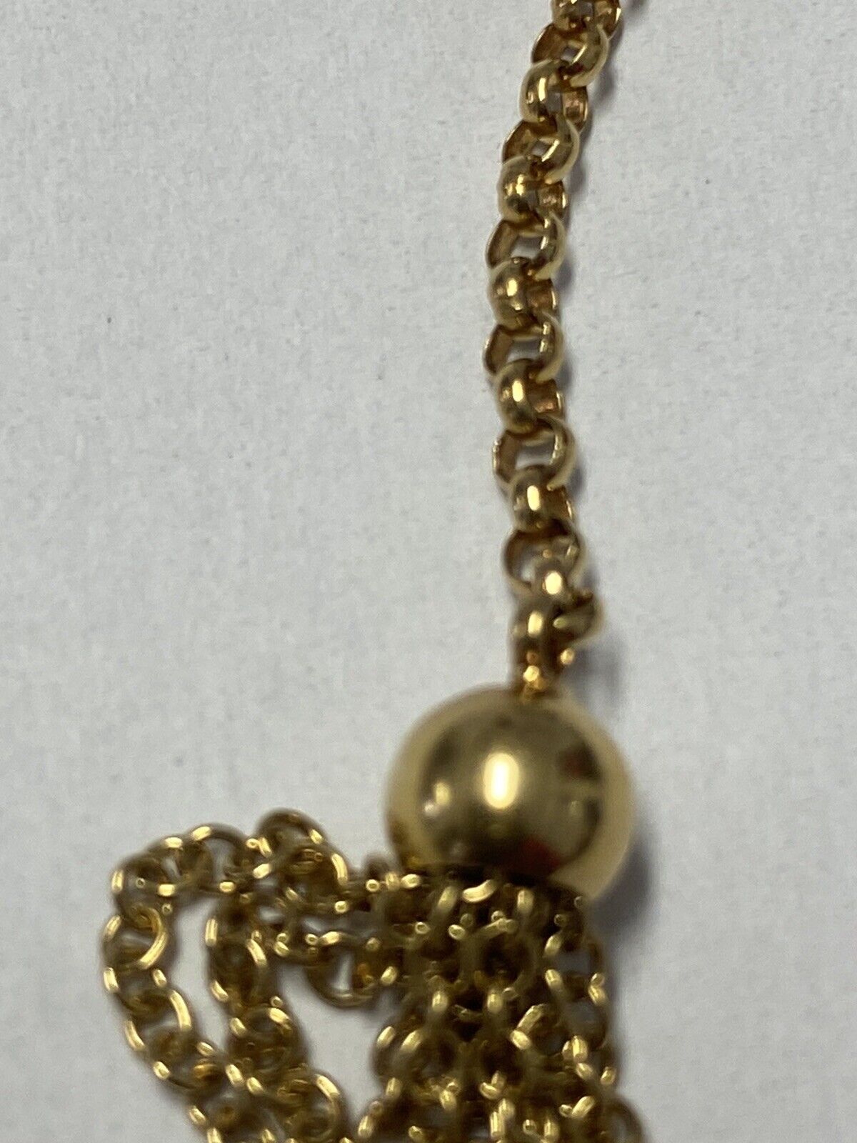 18kt Yellow Gold Necklace With Bezel Set Diamonds