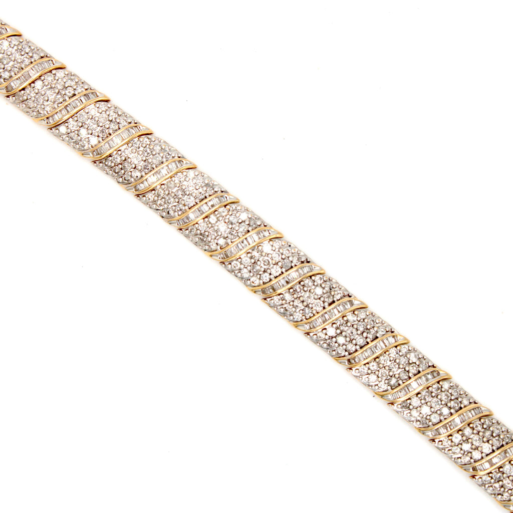 10kt Yellow Gold , Round and Baguette Diamond Station Bracelet