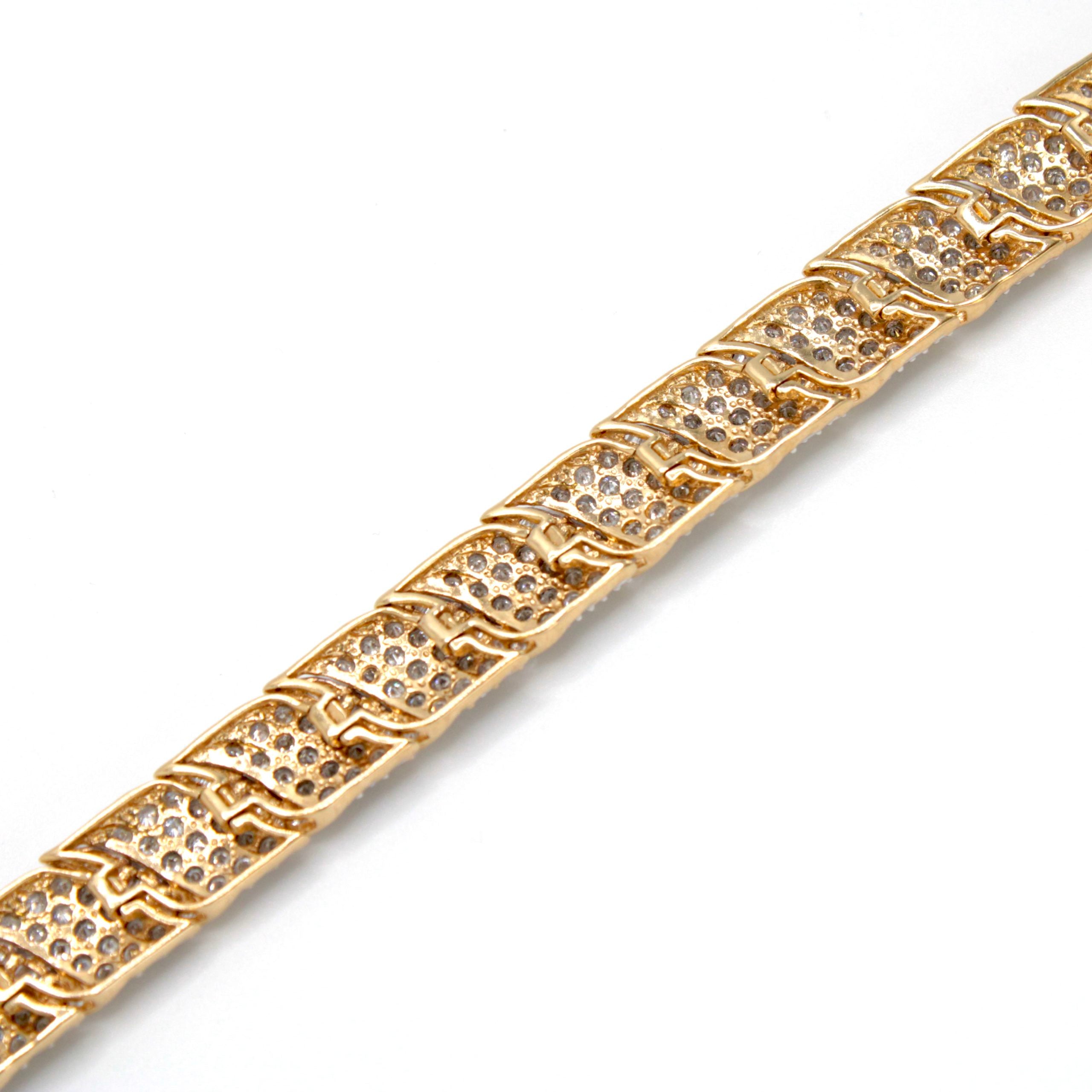 10kt Yellow Gold , Round and Baguette Diamond Station Bracelet