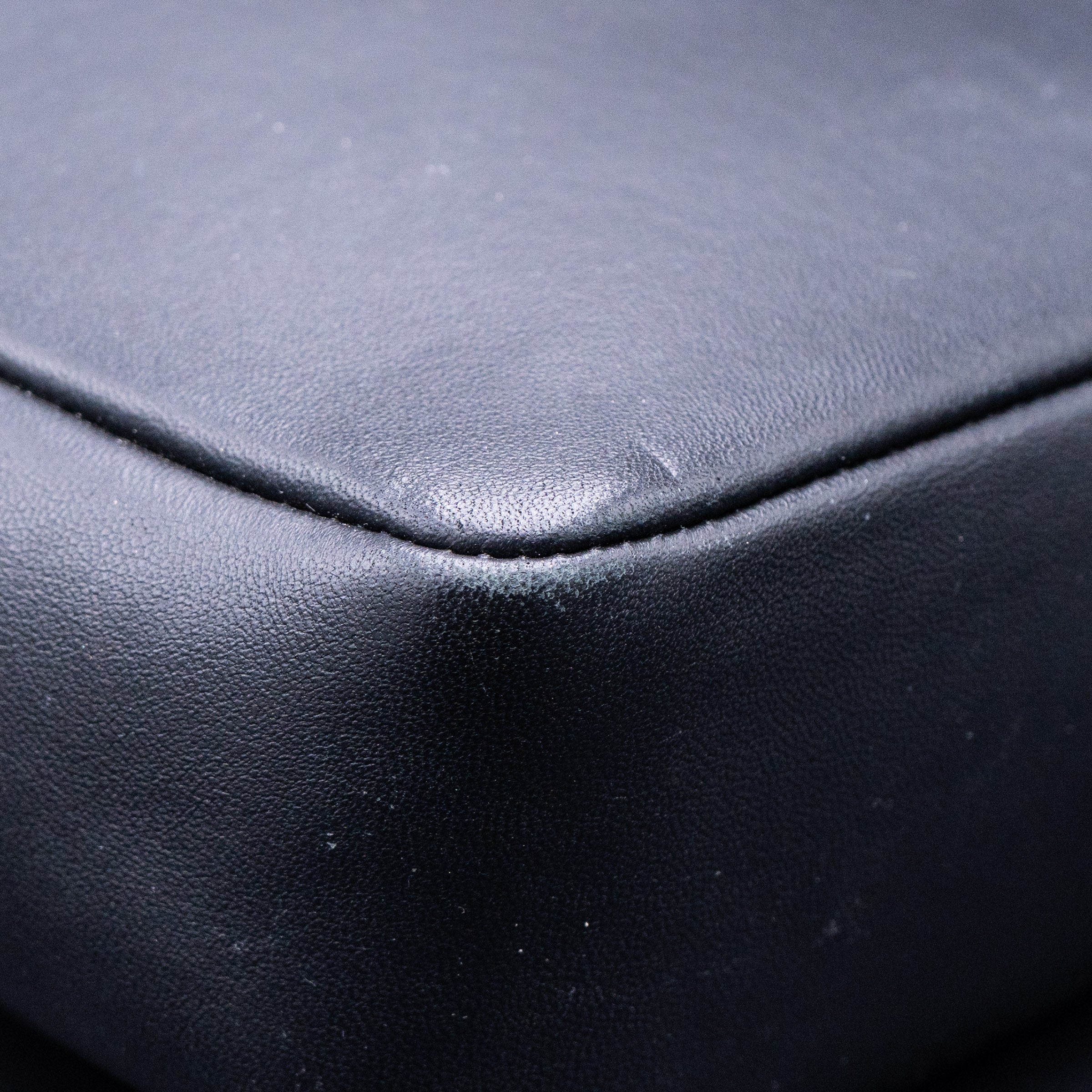 Burberry Lambskin Quilted Medium Lola Bag Black