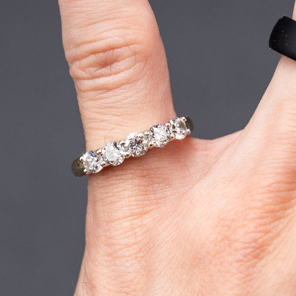 14k Yellow Gold Round Cut Diamond Wedding Band