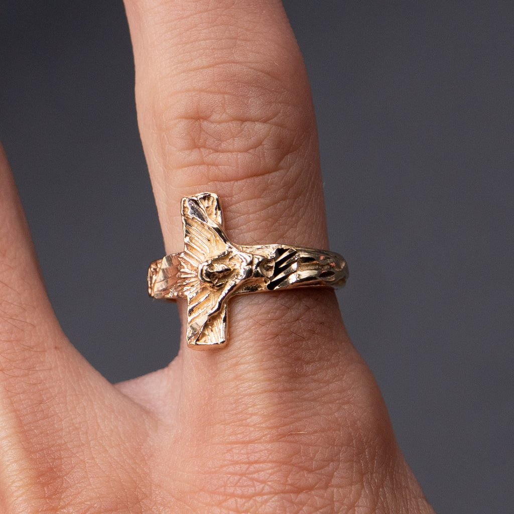 14k Yellow Gold Jesus Side Cross Ring