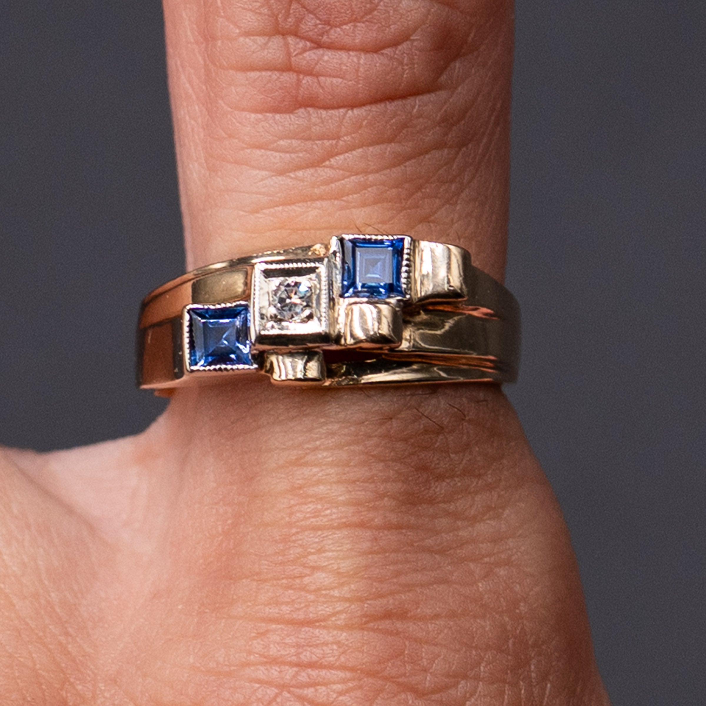 14k Yellow Gold Diamond & Sapphire Vintage Ring