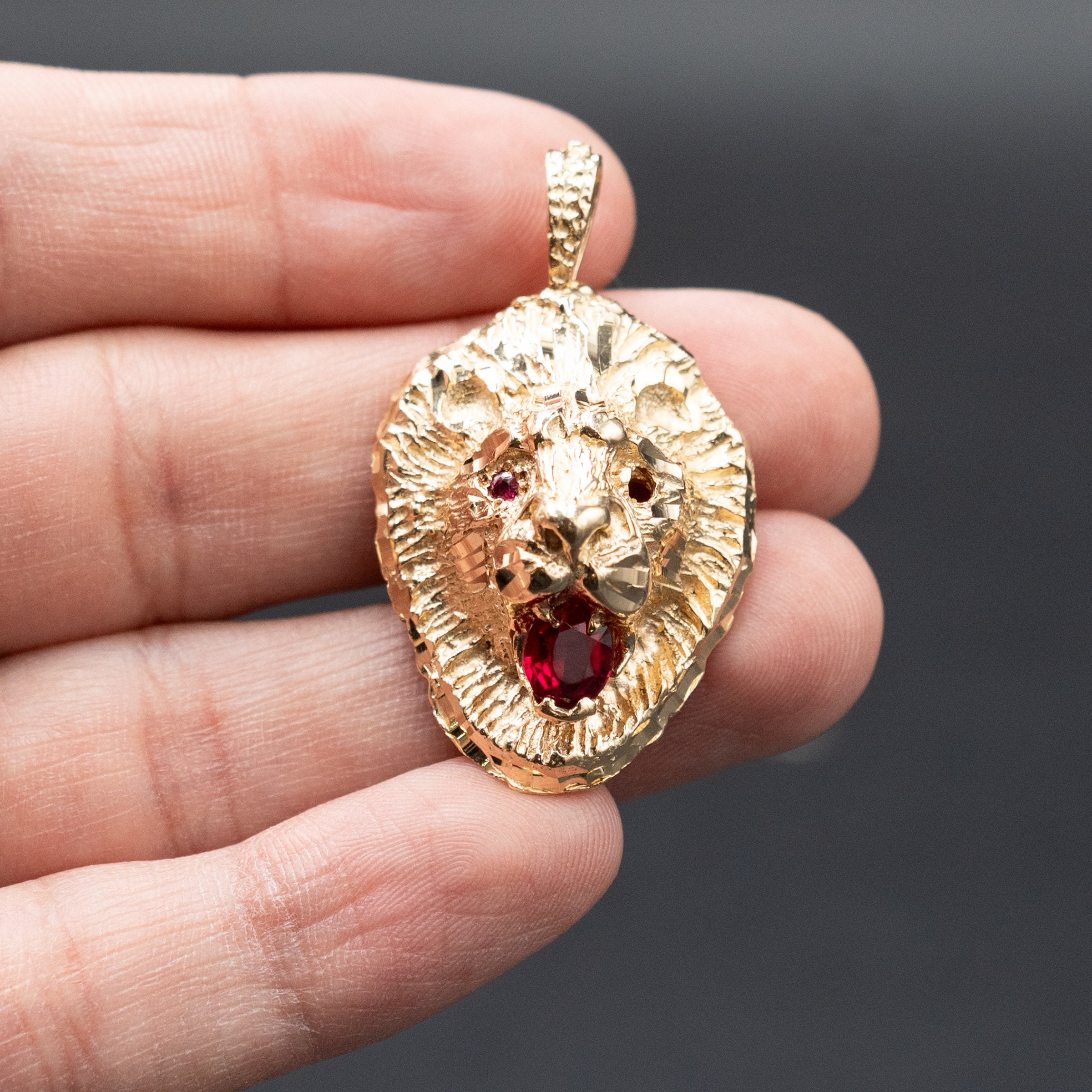 14k Yellow Gold Lion Head Ruby Pendant
