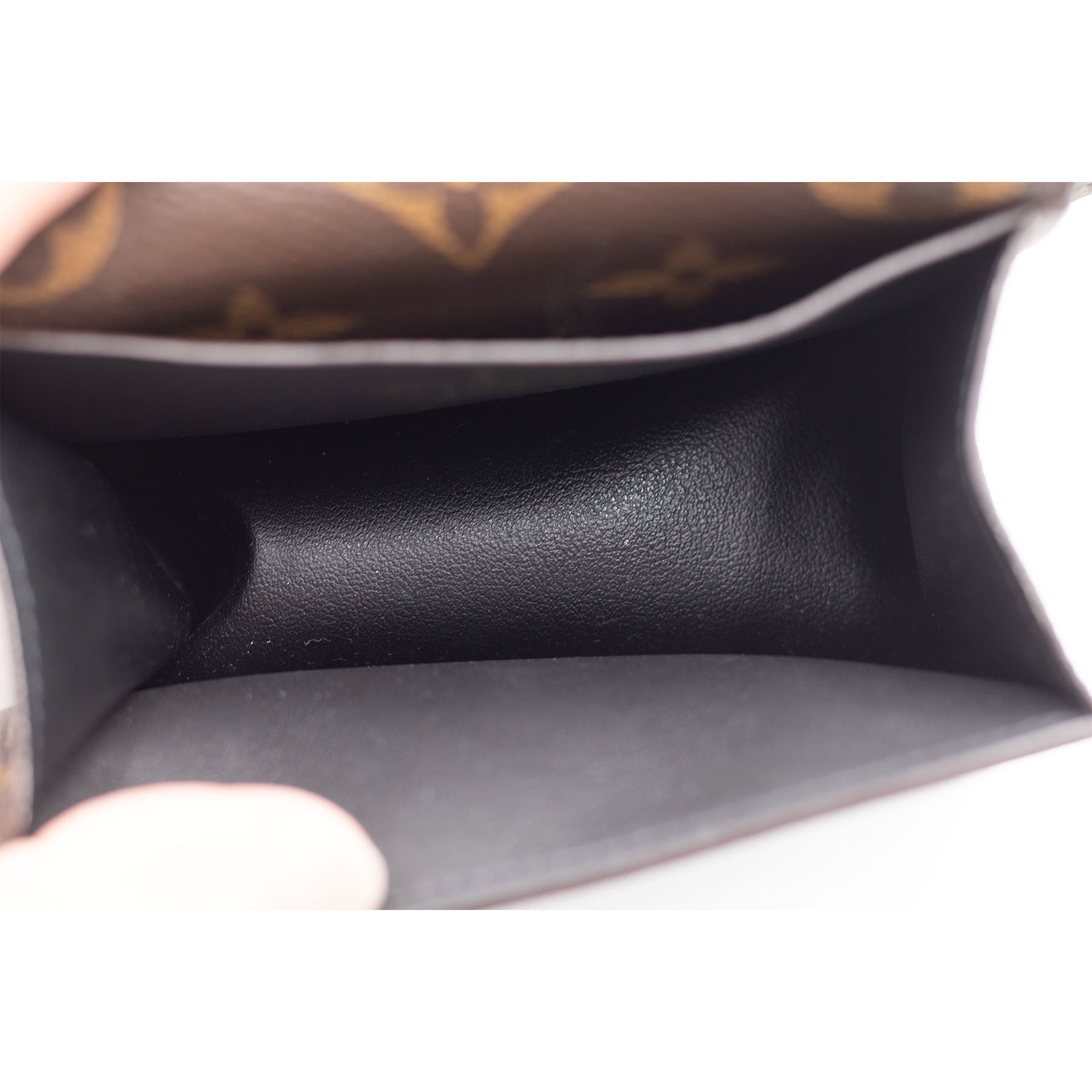 Louis Vuitton Daily Multi Pocket Monogram Canvas Belt