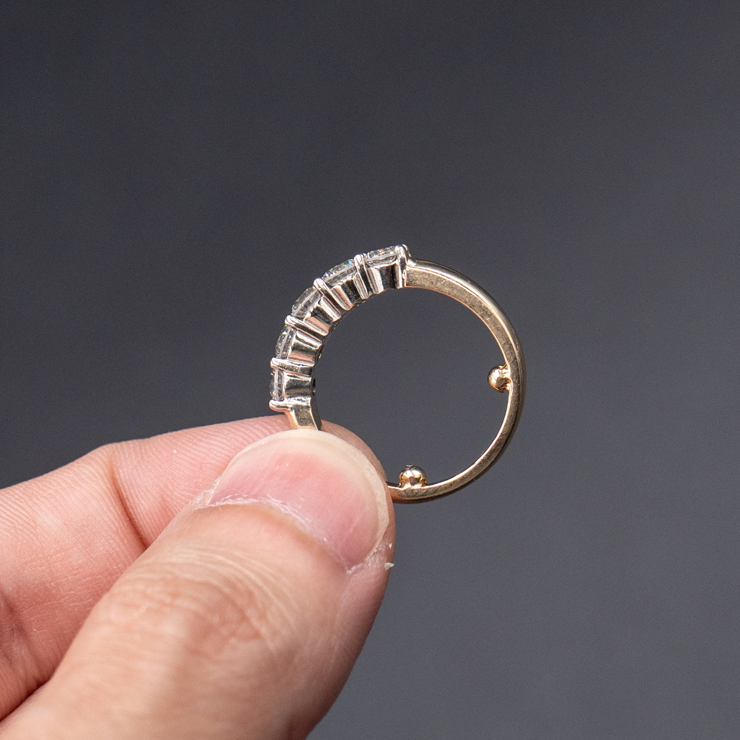 14k Yellow Gold Round Cut Diamond Wedding Band