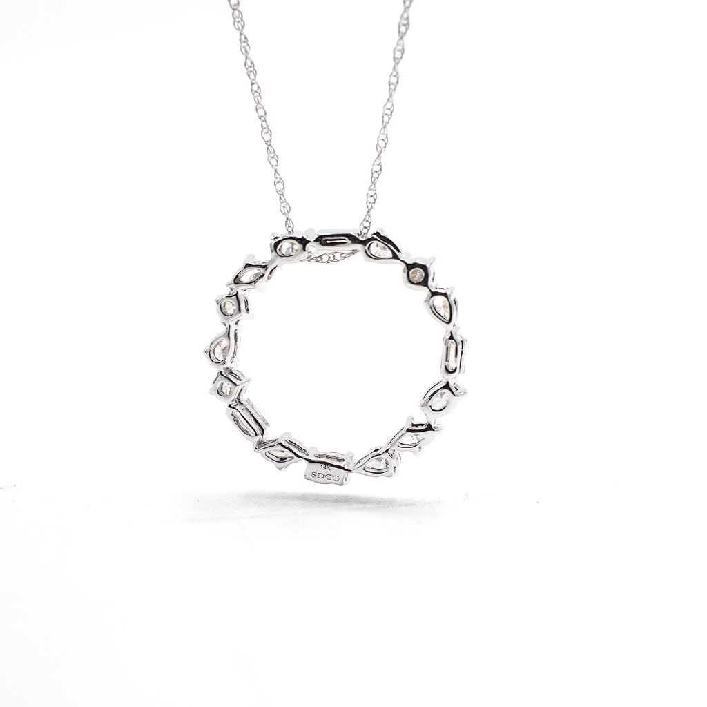 14k White Gold Diamond Circle Pendant Necklace