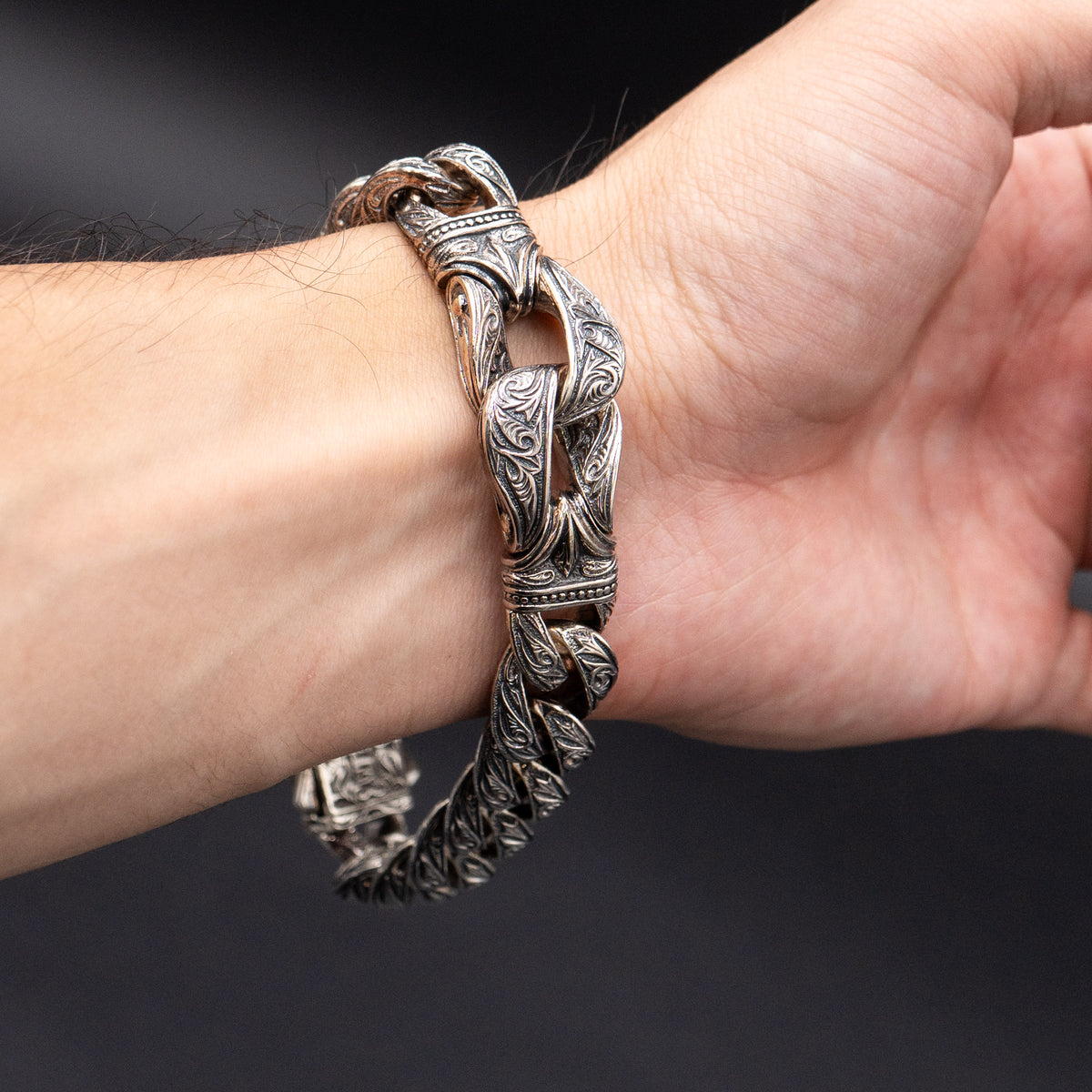 Scott Kay Guardian Silver Engraved Link Bracelet