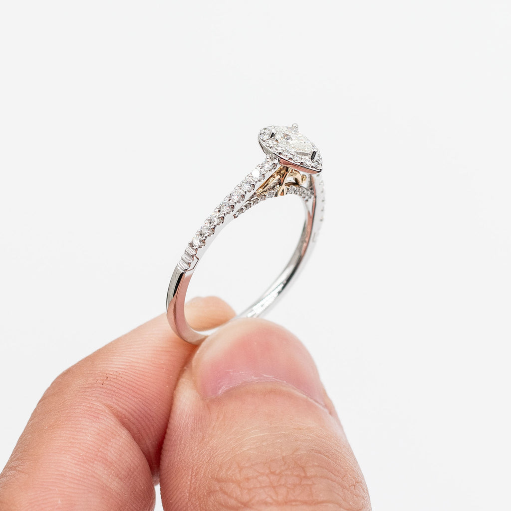 14k White Gold Disney Enchanted Merida Pear Shape Diamond Ring