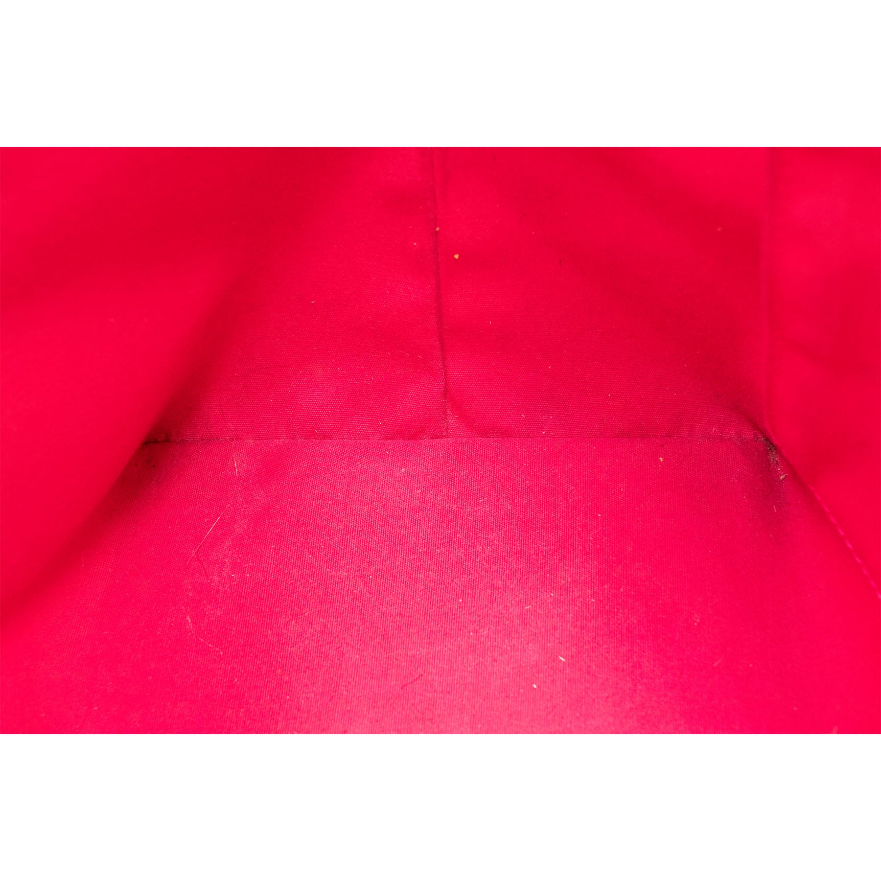 Louis Vuitton Vernis Bellevude Monogram Red Handbag