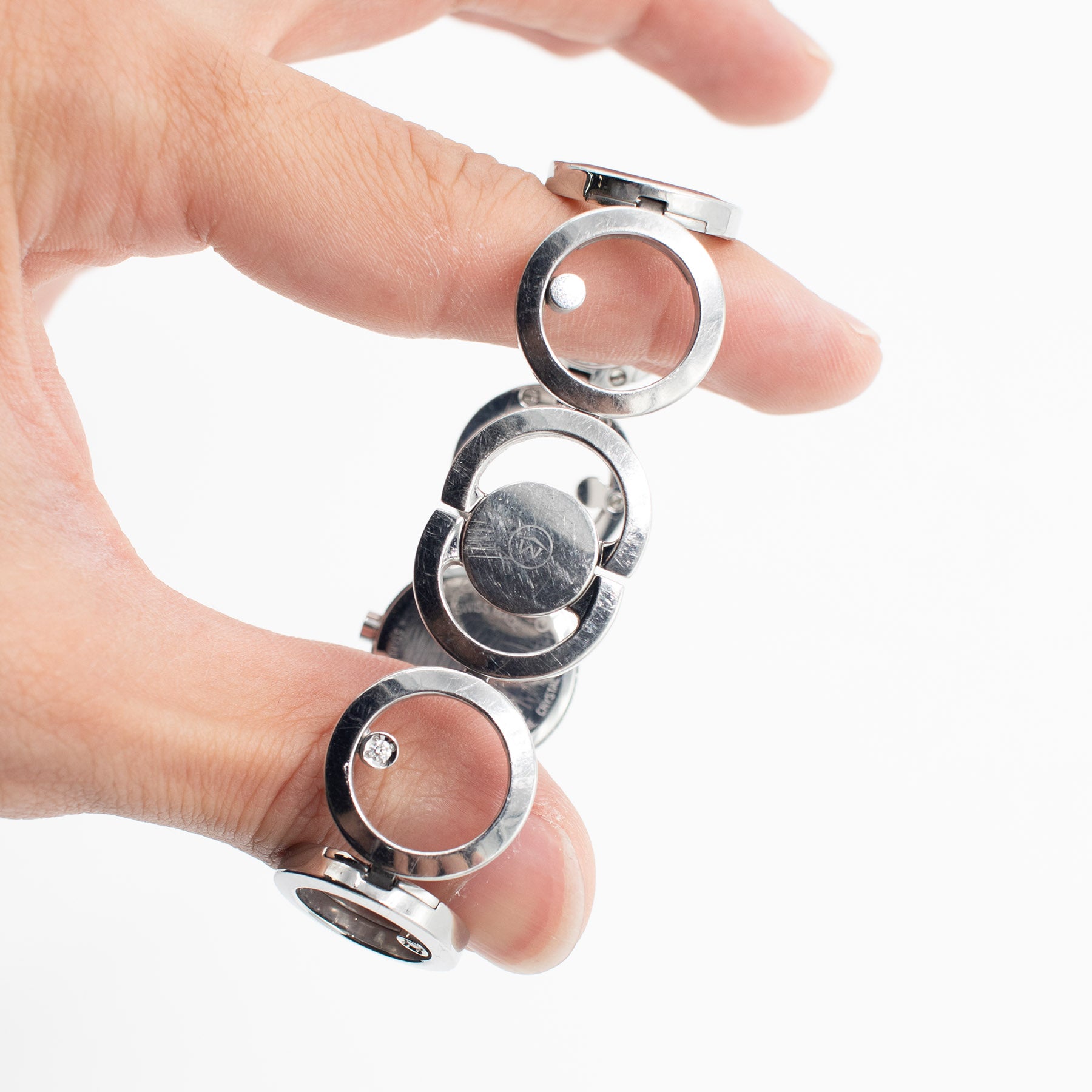 Movado Ono Ladies Diamond Accent Mother of Pearl Diamond Watch