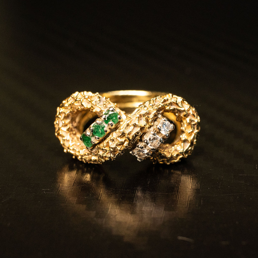 14k Yellow Gold Round Diamond & Emerald Infinity Vintage Ring