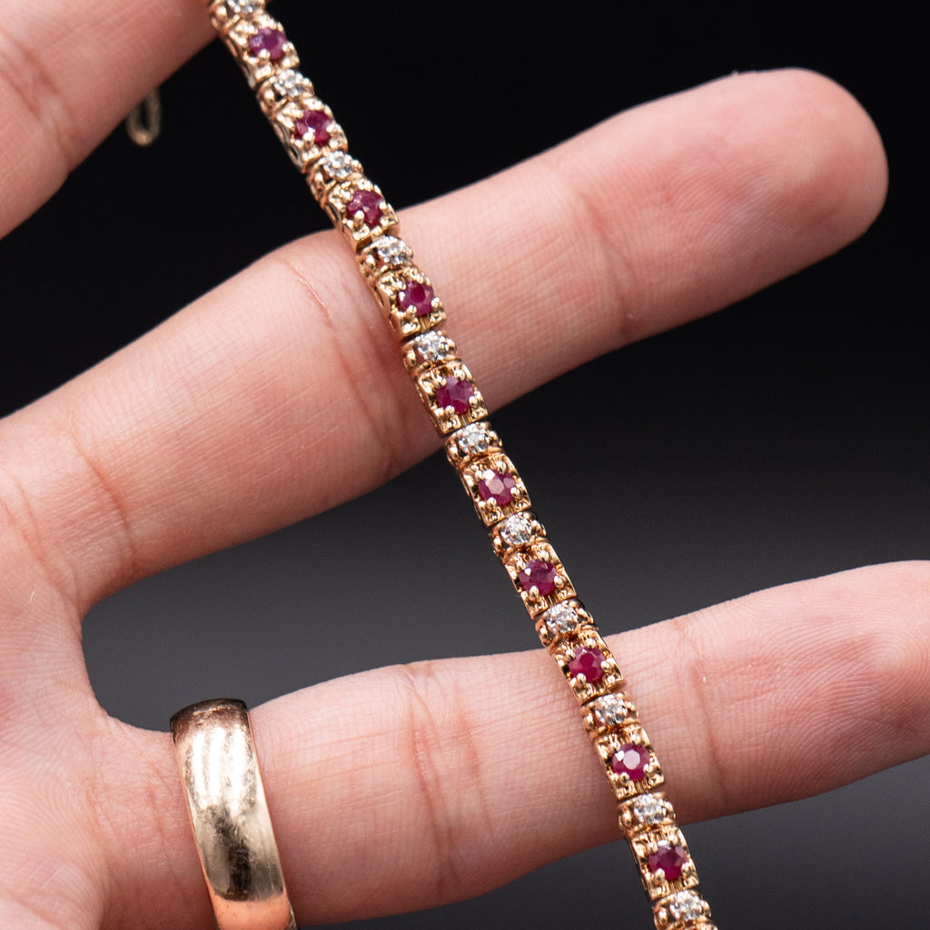 10k Yellow Gold Diamond & Ruby Bracelet