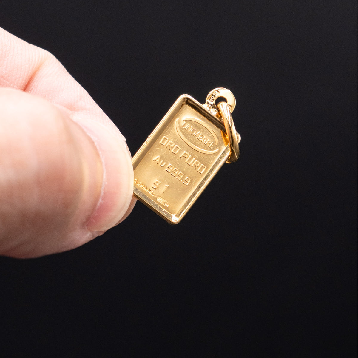 24k Yellow Gold Bar Pendant