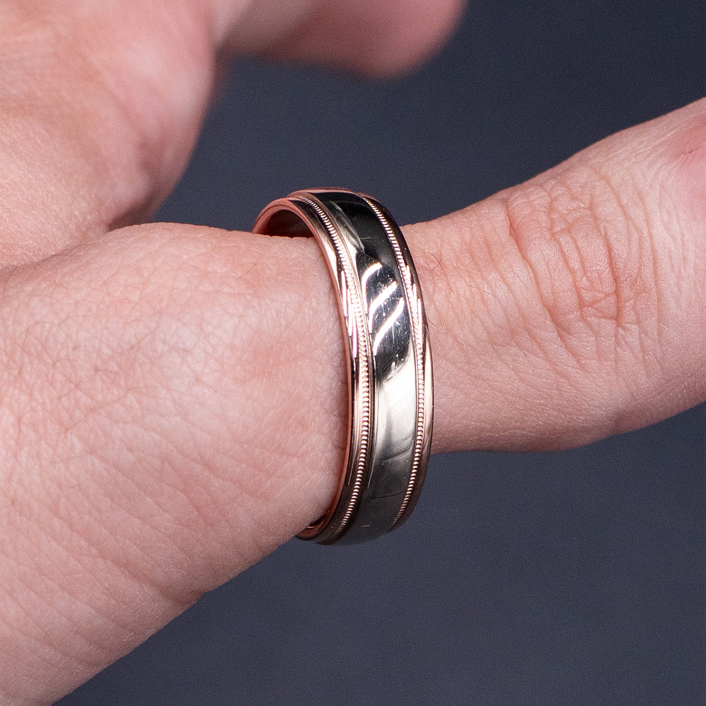 10k Rose Gold Smooth Mens Wedding Band